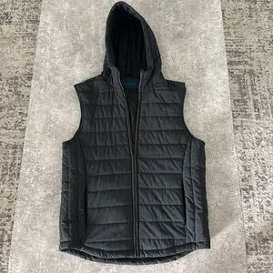 Men's Perry Ellis Black Quilted Vest